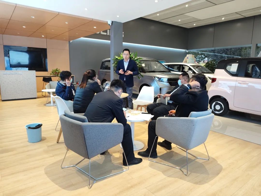 上海通用金融图片_上汽通用汽车金融经销商扶持_以融助产汽车金融