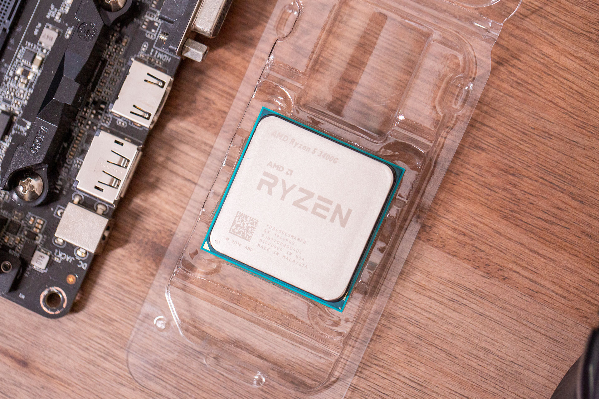 炒股用屏幕_炒股专用电脑6屏_多屏炒股电脑