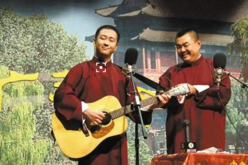 李诞喜剧演员转型_王自健 脱口秀 炒股_王自健脱口秀发展历程