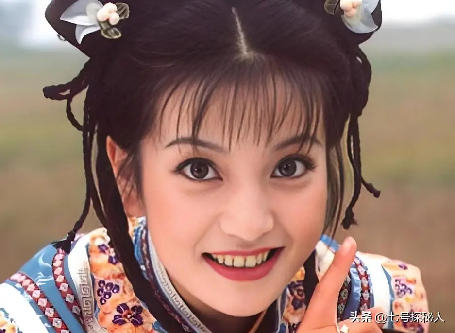 赵薇还珠格格经历_赵薇商业投资失败案例_赵薇炒股赔钱